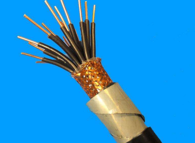 環(huán)市牌電纜在運行過程中出現(xiàn)發(fā)熱問題是什么.jpg 環(huán)市牌電纜在運行過程中出現(xiàn)發(fā)熱問題是什么.jpg